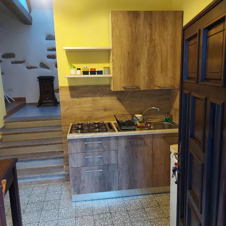 Il Borgo Di Monica Villa Domodossola Eksteriør bilde