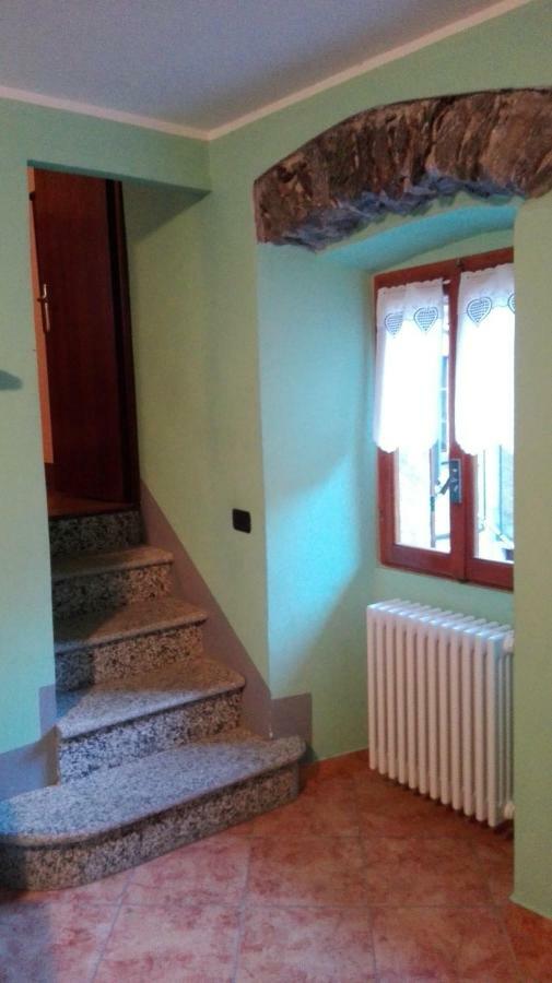 Il Borgo Di Monica Villa Domodossola Eksteriør bilde
