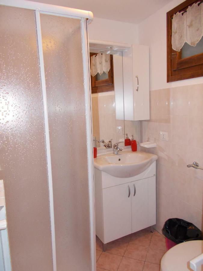 Il Borgo Di Monica Villa Domodossola Eksteriør bilde
